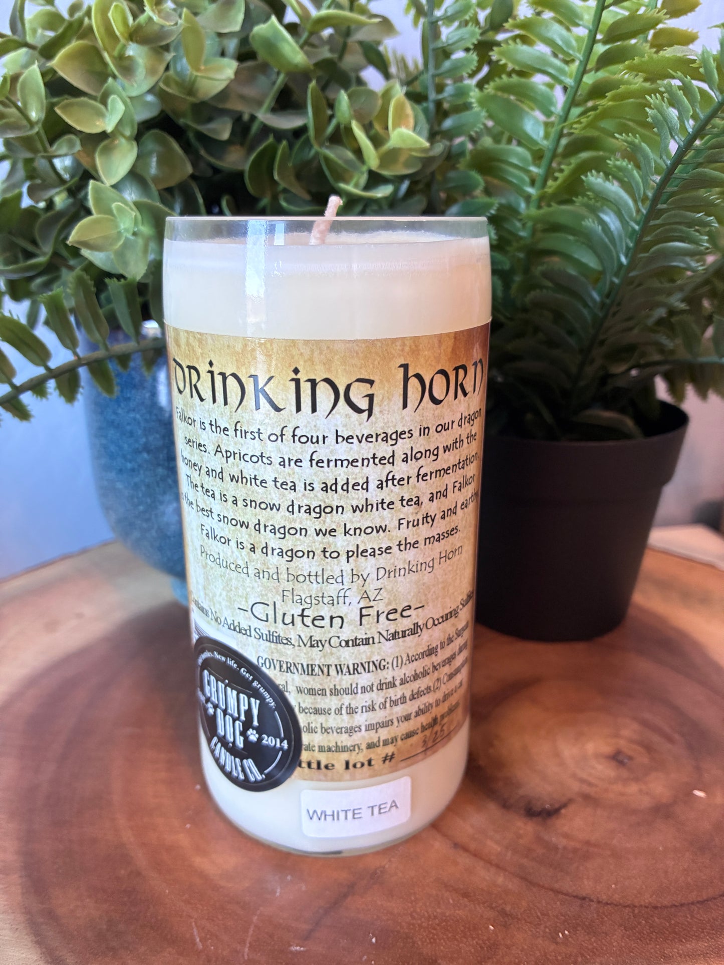 Drinking Horn 'Falkor' Mead Bottle Candle