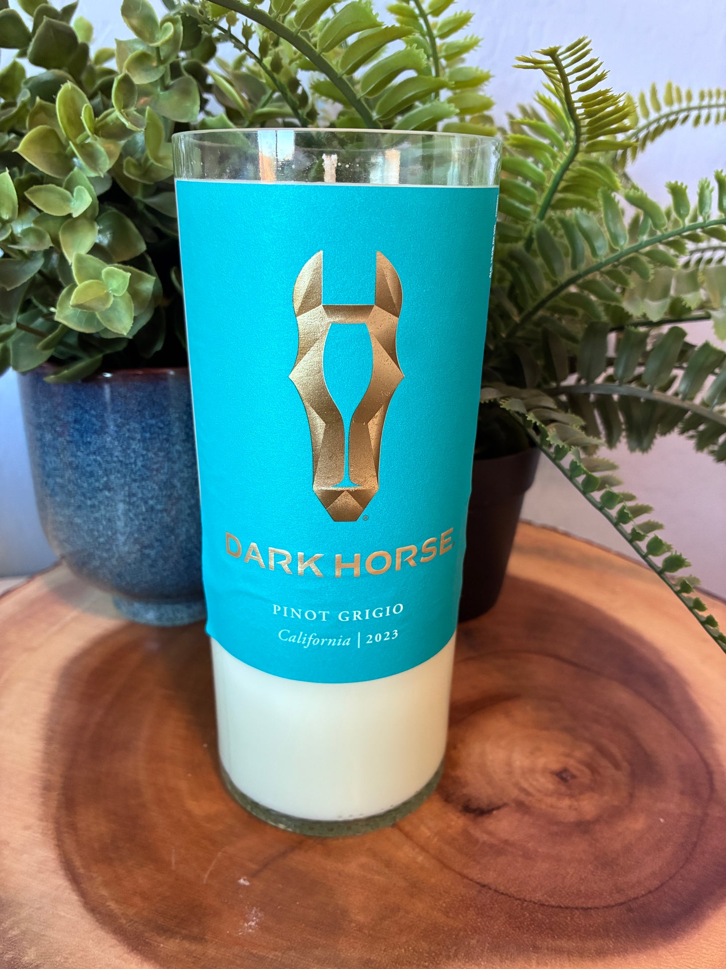 Dark Horse Pinot Grigio Wine Candle
