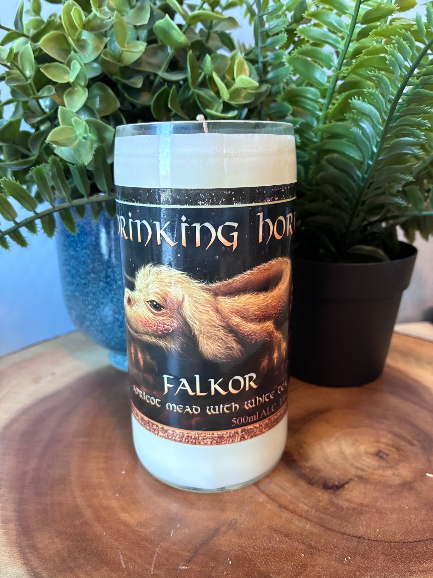 Drinking Horn 'Falkor' Mead Bottle Candle