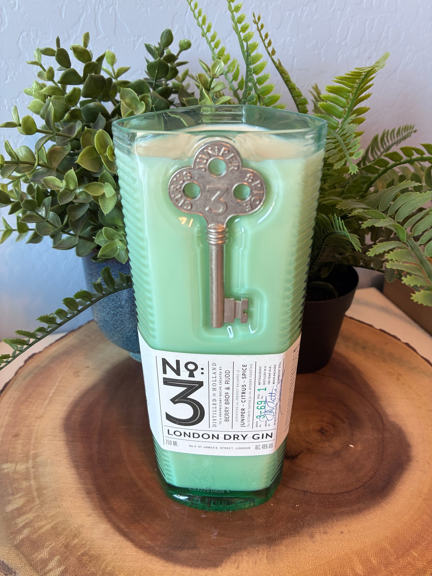 No. 3 'Key' London Dry Gin Bottle Candle
