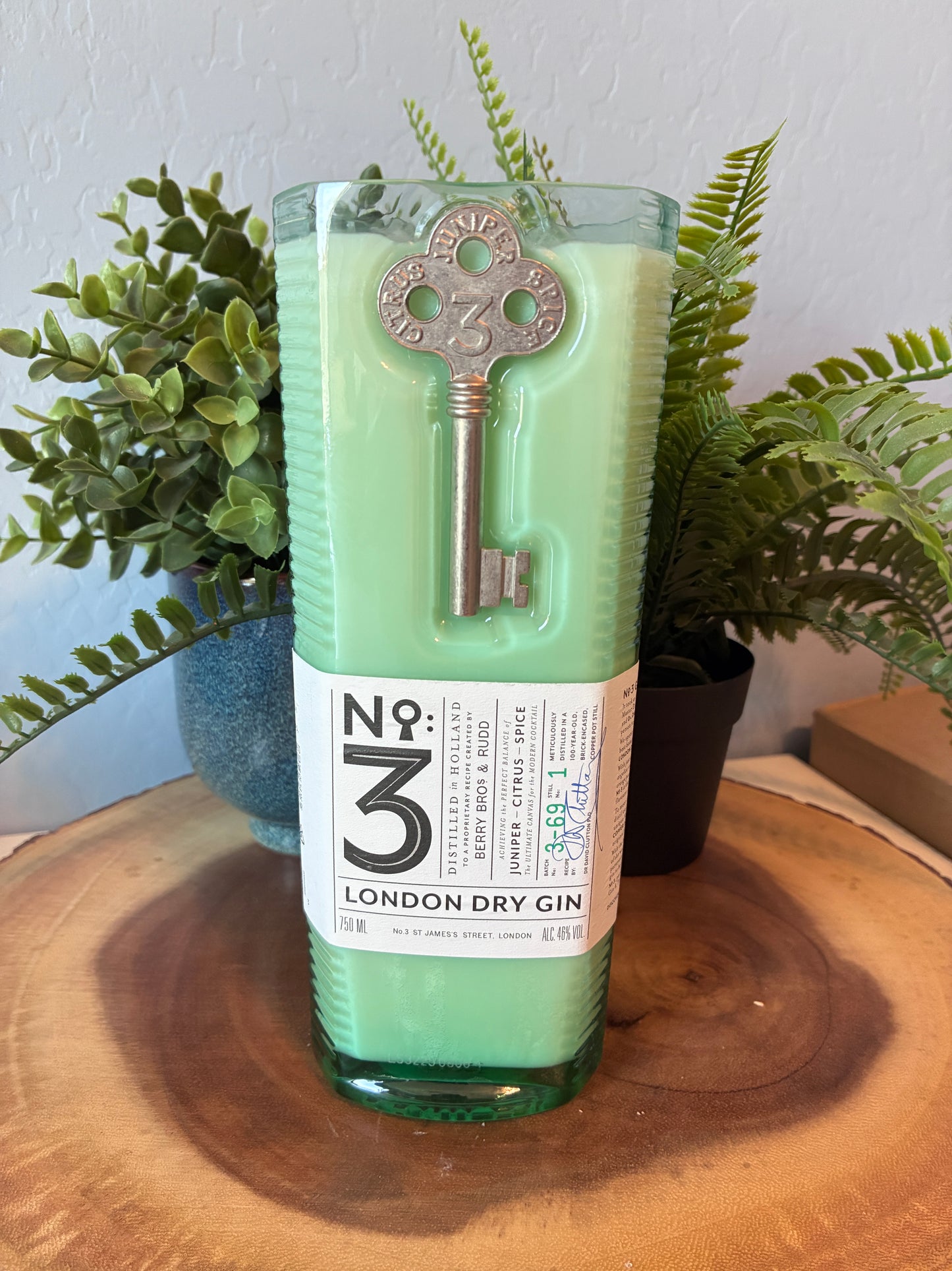No. 3 'Key' London Dry Gin Bottle Candle