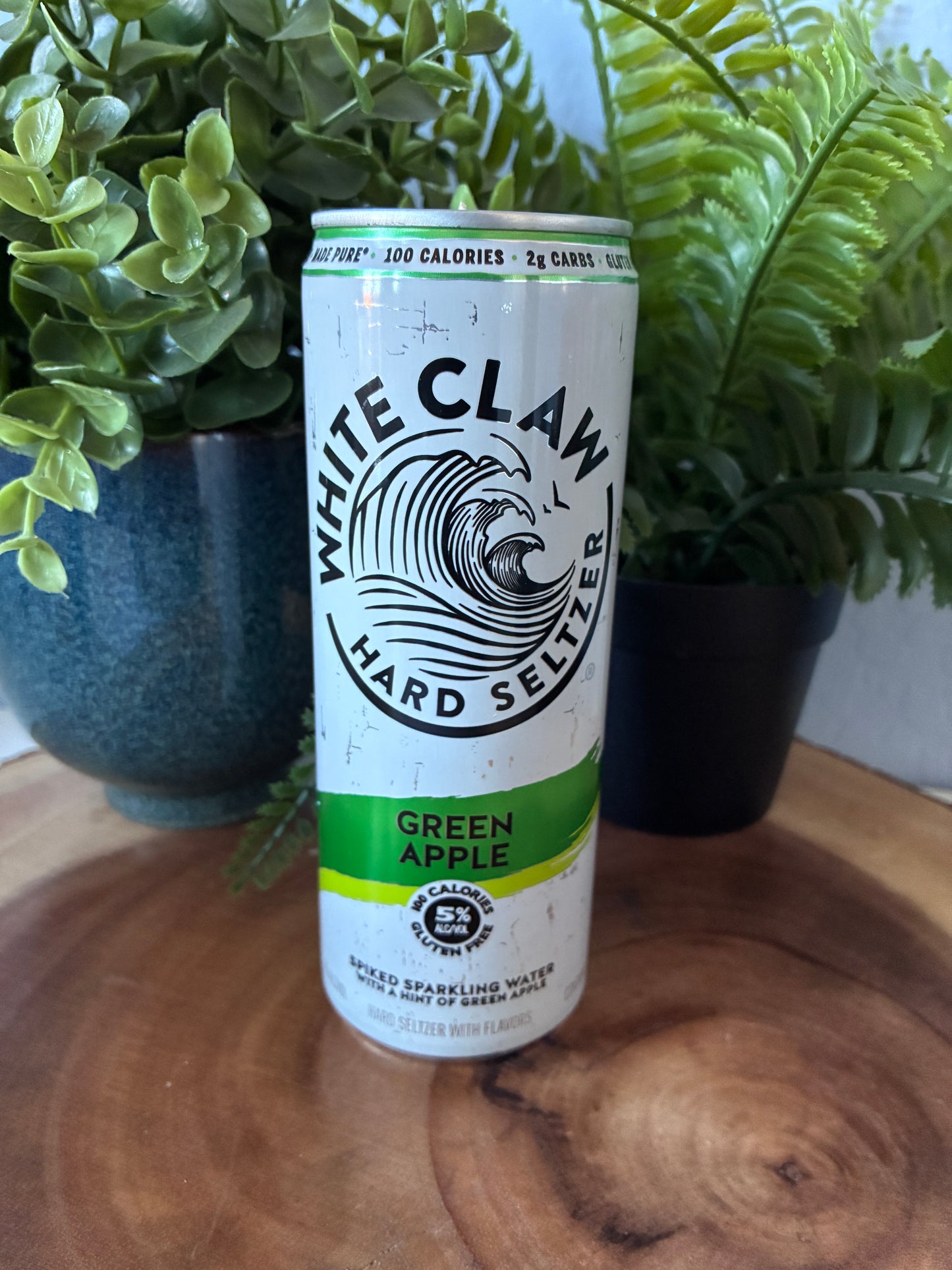 White Claw 'Green Apple' Hard Seltzer Candle