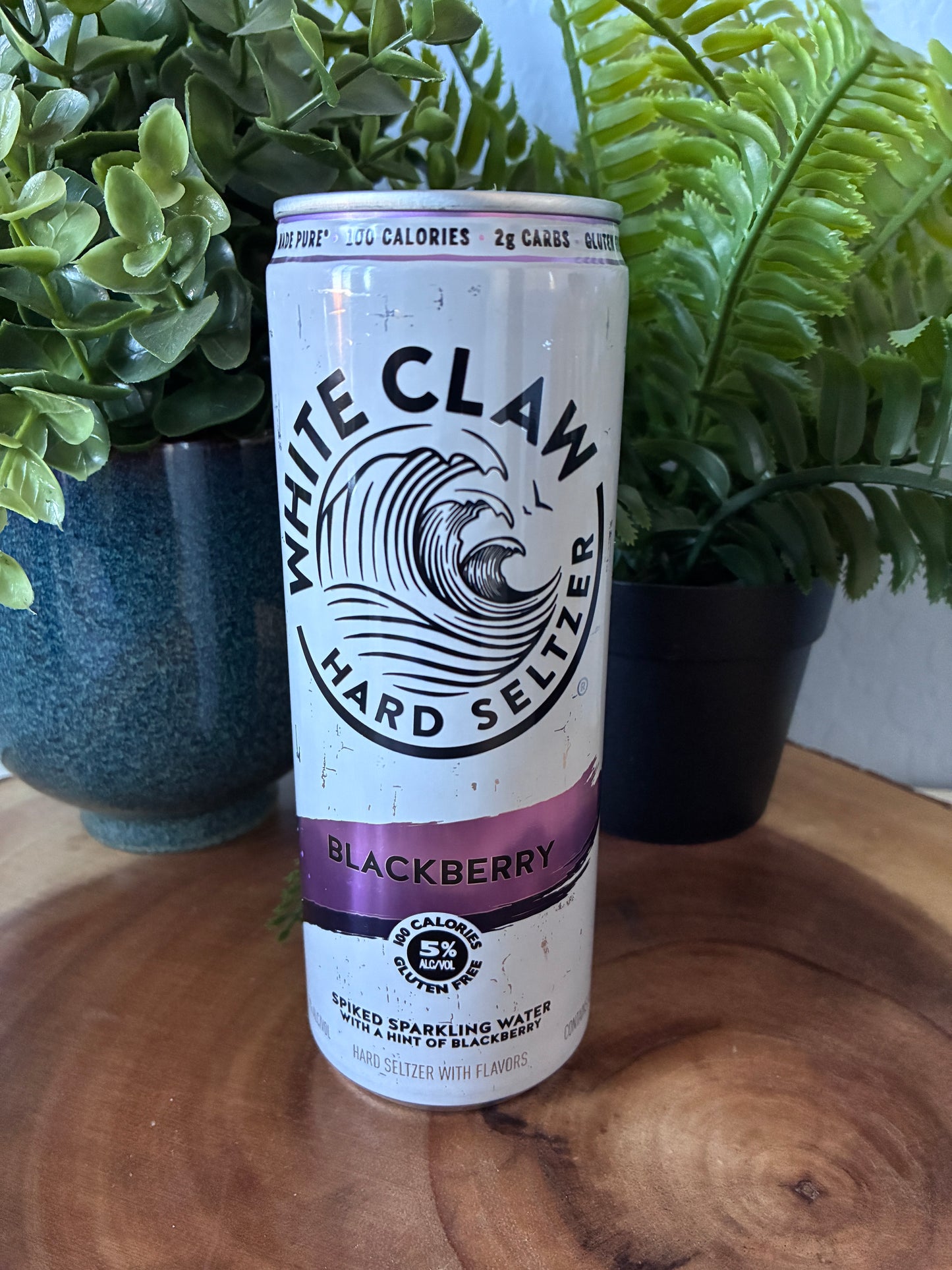 White Claw 'Blackberry' Hard Seltzer Candle