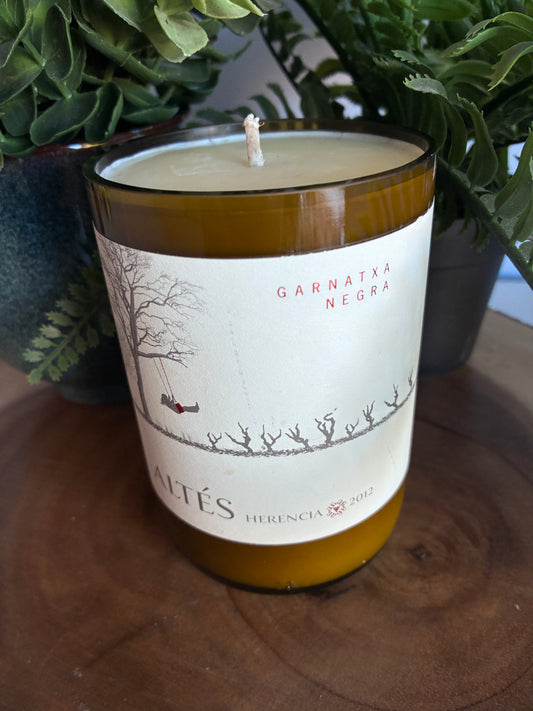 Herencia Altes Wine Candle