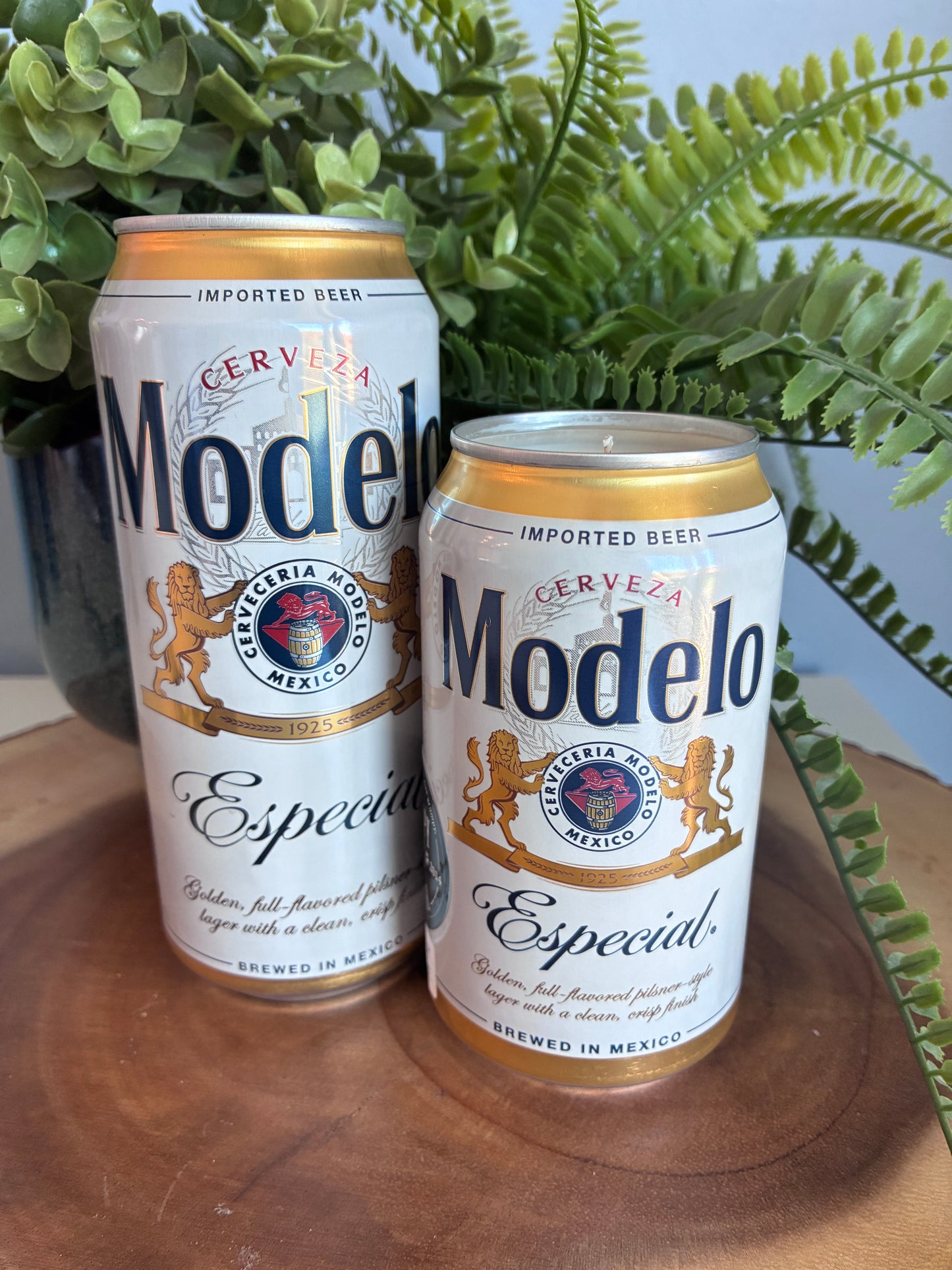 Modelo Especial Beer Can Candle