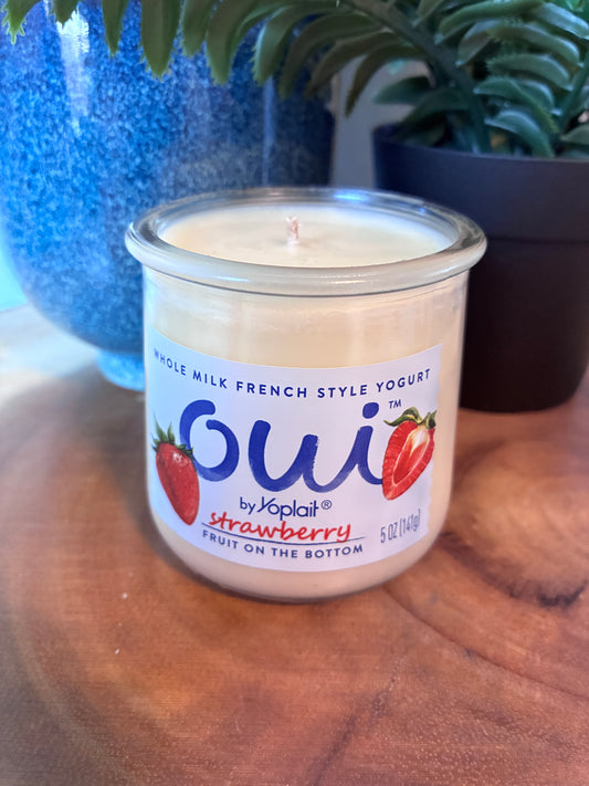 Oui 'Strawberry' Yogurt Candle