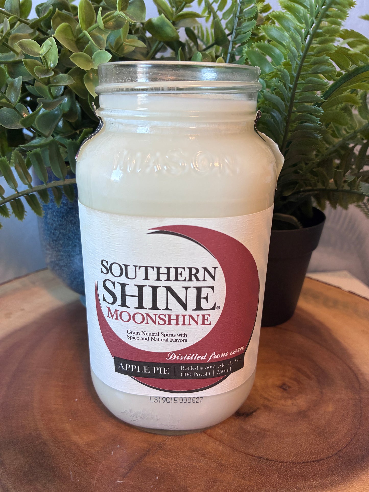 Southern Shine 'Apple Pie' Moonshine
